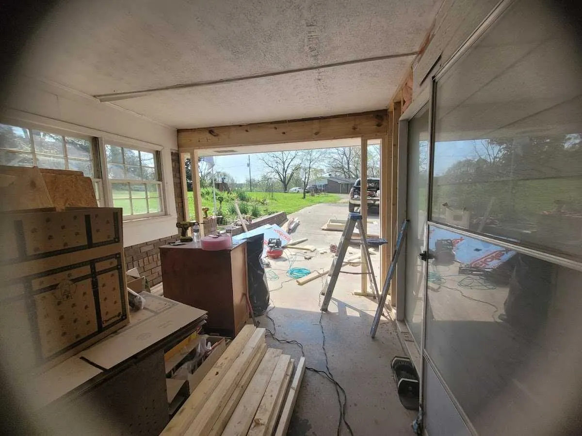 Air movers and dehumidifier for Drying & Dehumidification in Culpeper